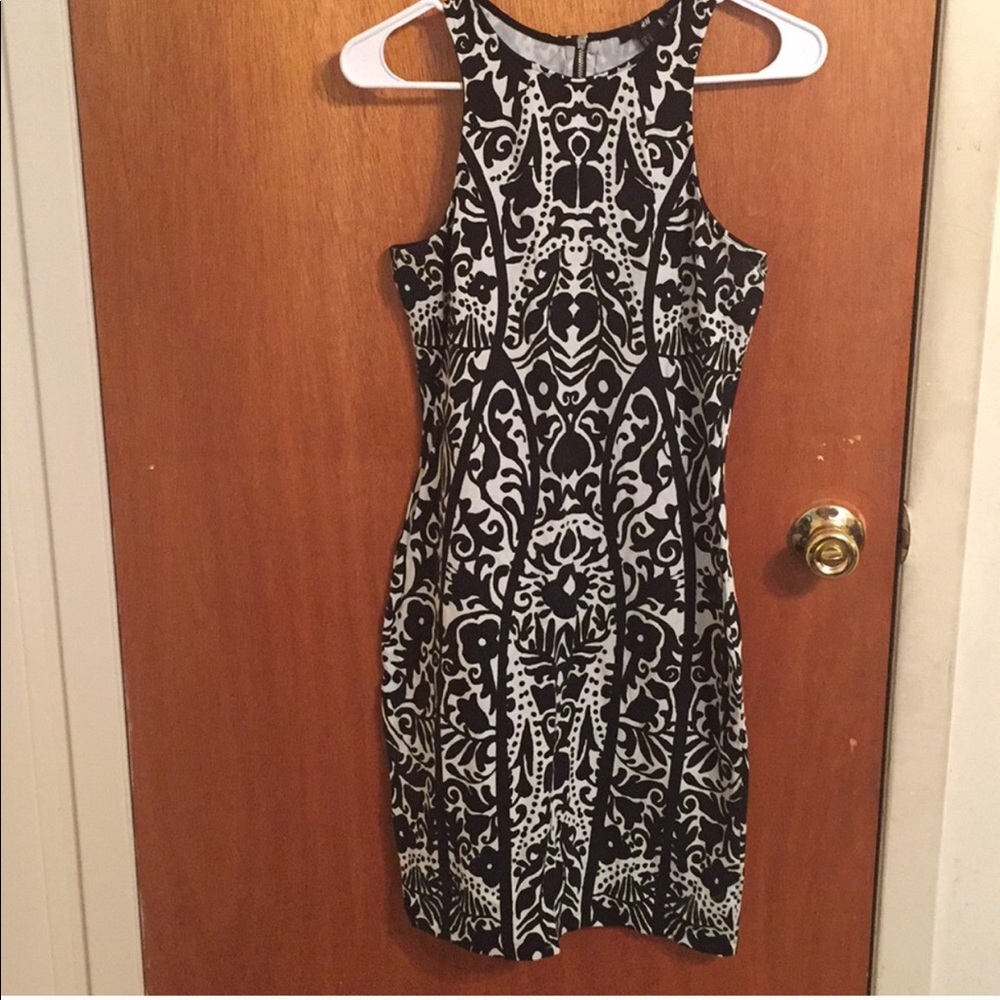 NEW LISTING‼️ H&M‼️ FAST SHIPPING‼️🔥🔥🔥🔥🔥🔥🔥